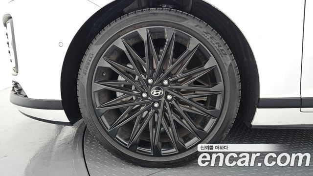 Hyundai Grandeur GN7 2,5 Gasoline 2WD Calligraphy - фото 4