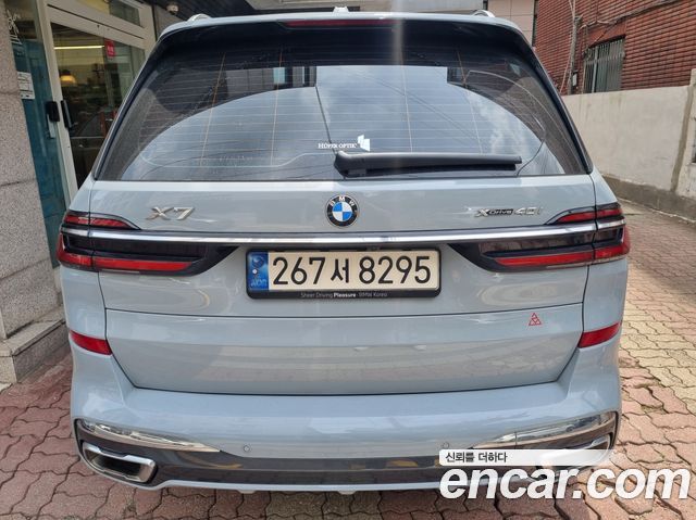 BMW X7 G07 xDrive 40i M Sport 7STR - фото 2