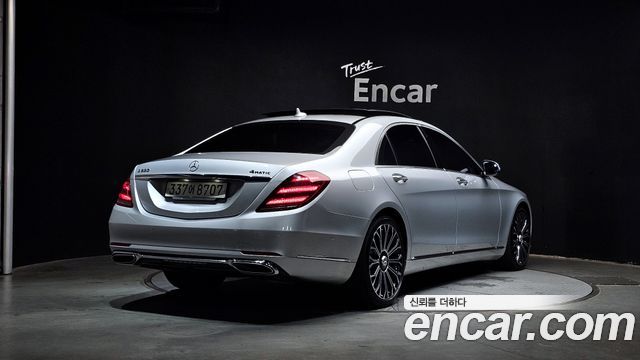 Mercedes-Benz S-Class W222 S560L 4MATIC - фото 1