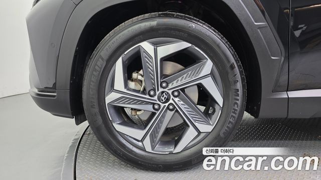 Hyundai Tucson NX4 Diesel 2.0 4WD Inspiration - фото 4