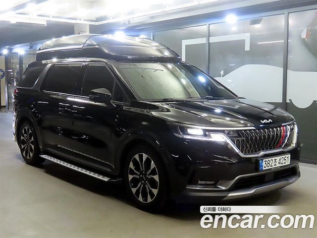 Kia Carnival 4-го поколения 7-Seater Signature - фото 0