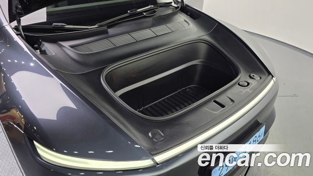 Tesla Model Y Long Range AWD - фото 4