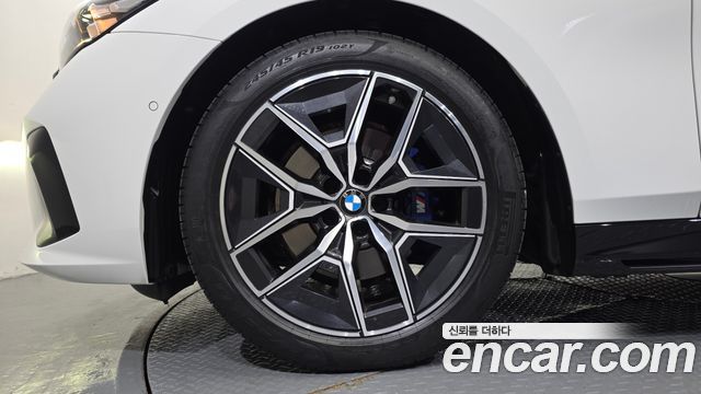 BMW 5-Series G60 520i M Sport - фото 4