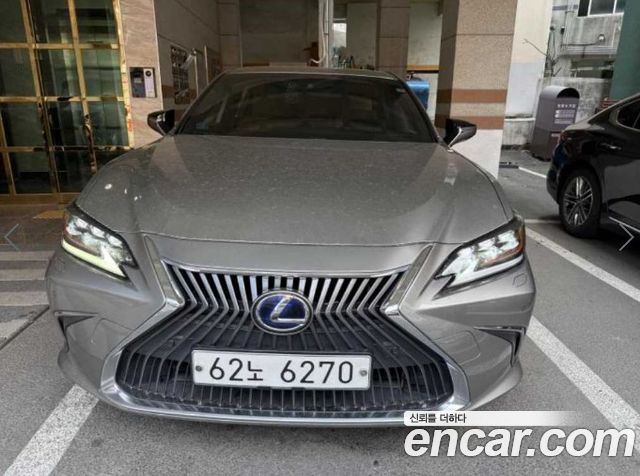 Lexus ES 7-го поколения Executive - фото 3