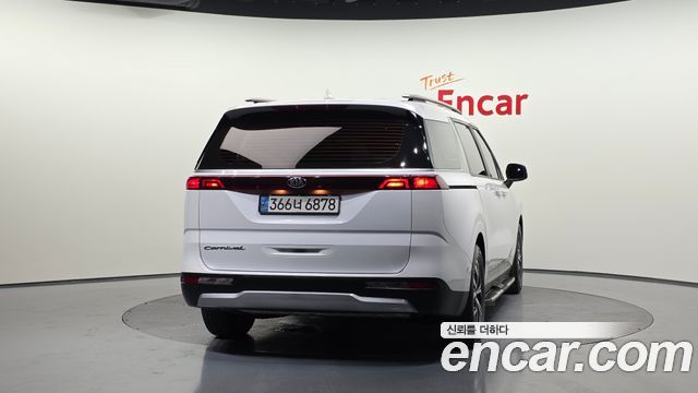 Kia Carnival 4-го поколения 9-Seater Prestige - фото 3
