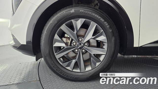 Kia Sportage 5-го поколения Gasoline 1.6 Turbo 2WD Signature - фото 4