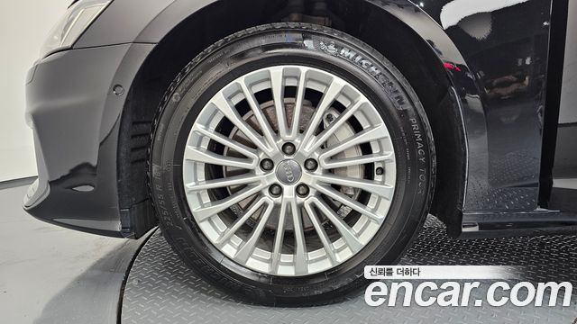 Audi A6 C8 45 TFSI Quattro Premium - фото 4