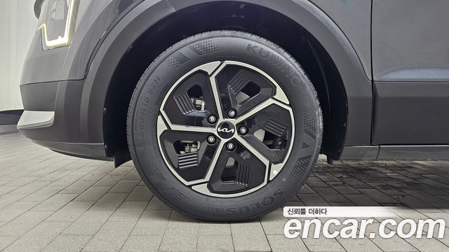 Kia Niro Совершенно новый Trendy - фото 4