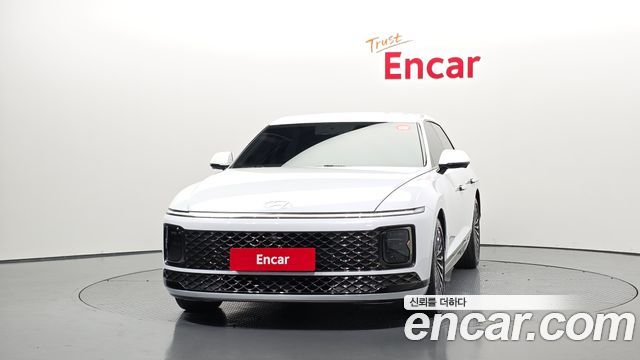 Hyundai Grandeur GN7 2,5 Gasoline 2WD Calligraphy - фото 2