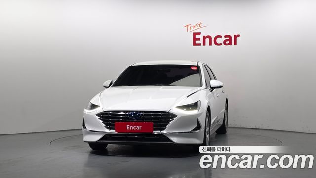 Hyundai Sonata DN8 2.0 Premium - фото 2