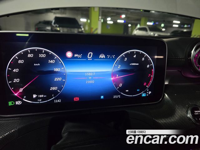 Mercedes-Benz C-Class W206 C300 4MATIC AMG Line - фото 4
