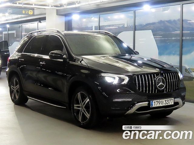 Mercedes-Benz GLE-Class W167 GLE300d 4MATIC - фото 0