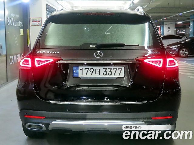 Mercedes-Benz GLE-Class W167 GLE300d 4MATIC - фото 4
