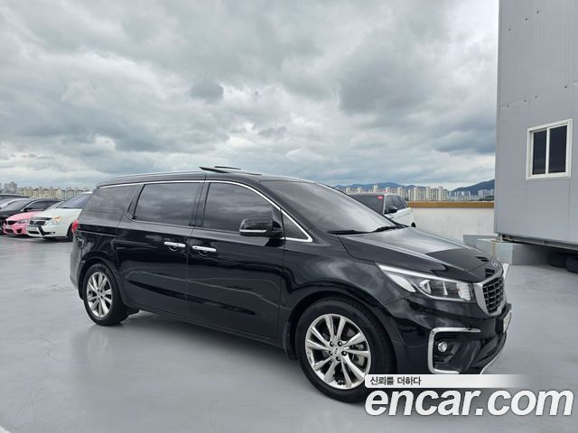 Kia Carnival Новый 9-Seater Prstige - фото 2