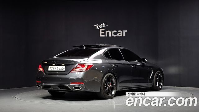 Genesis G70 3.3T Sport Prestige - фото 1