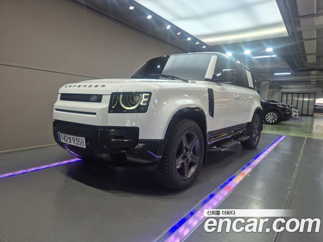 Land Rover Defender L663 110 D250 X-Dynamic SE - фото 1
