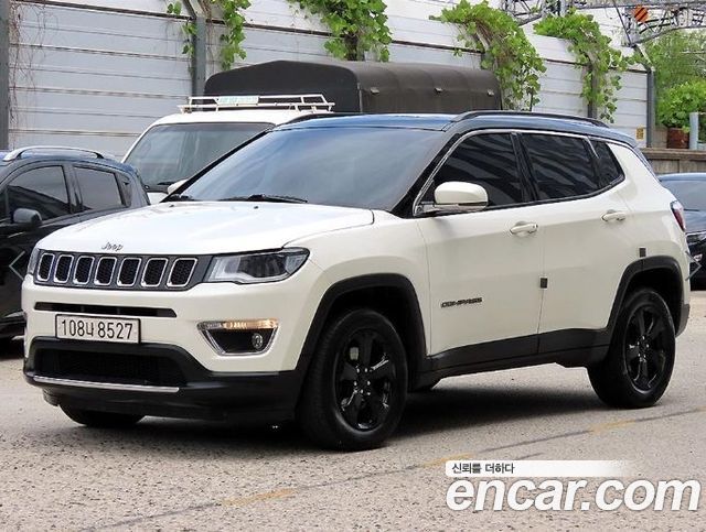 Jeep Compass 2-го поколения 2.4 Limitied AWD - фото 1