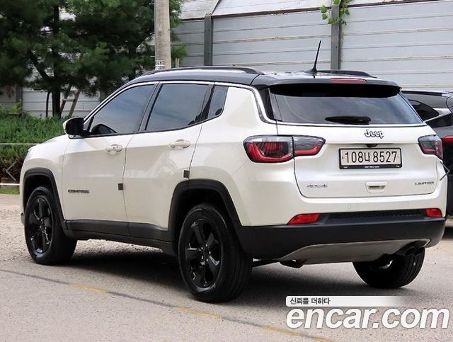 Jeep Compass 2-го поколения 2.4 Limitied AWD - фото 2