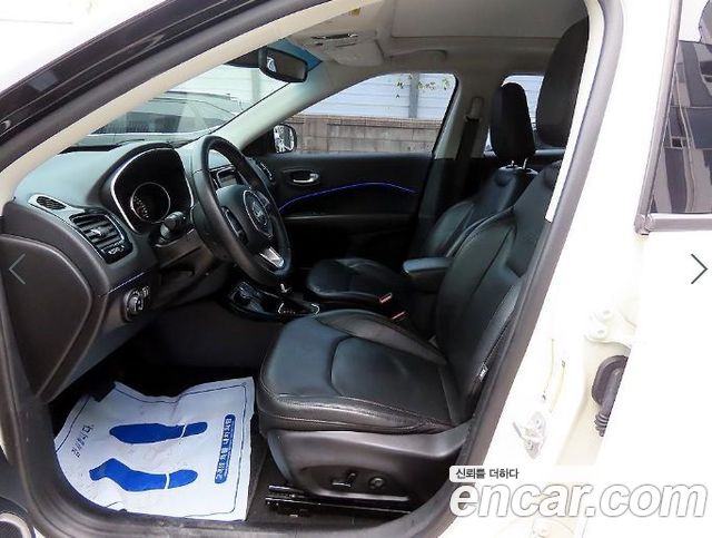Jeep Compass 2-го поколения 2.4 Limitied AWD - фото 4