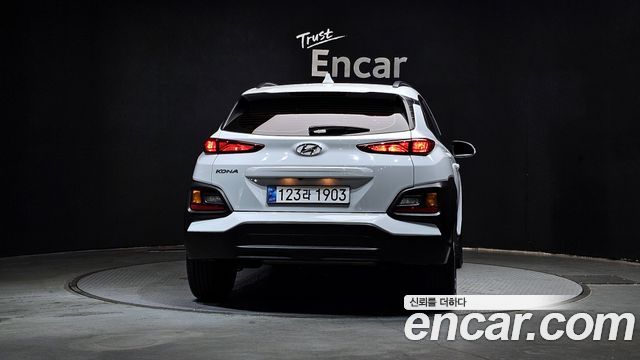 Hyundai Kona 1.6 Turbo 2WD Premium - фото 3