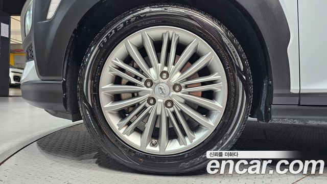 Hyundai Kona 1.6 Turbo 2WD Premium - фото 4
