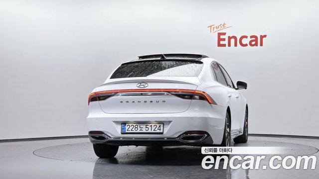 Hyundai Grandeur Новый IG, гибрид Le Blanc - фото 3