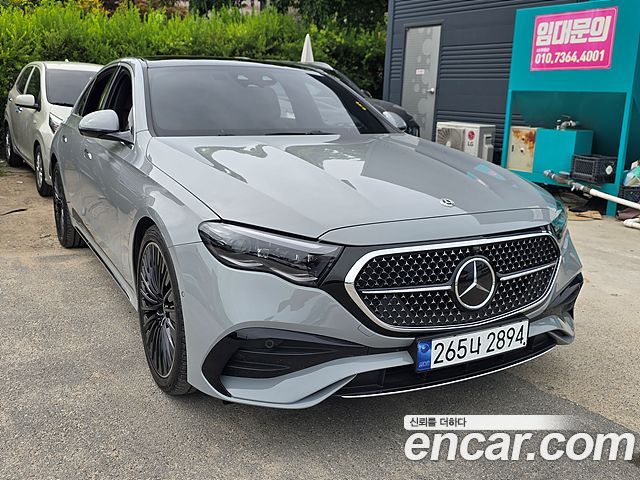 Mercedes-Benz E-Class W214 E300 4MATIC AMG Line Premiere Special - фото 1