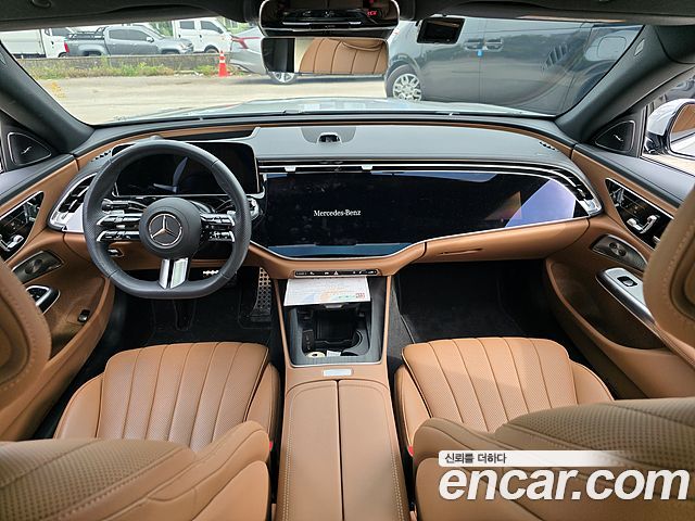 Mercedes-Benz E-Class W214 E300 4MATIC AMG Line Premiere Special - фото 4