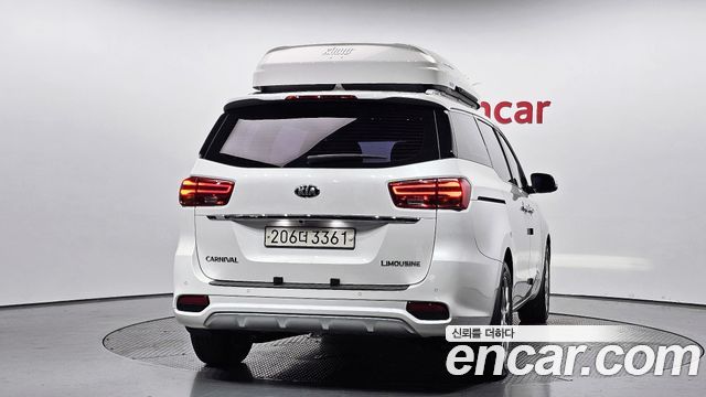 Kia Carnival Новый Gasoline 7-Seater Limousine President - фото 3
