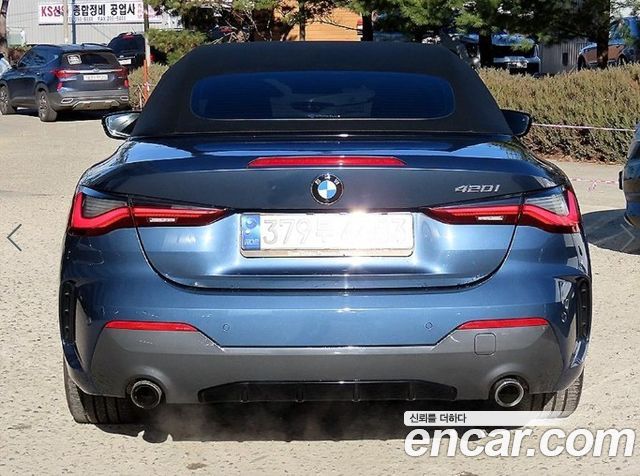 BMW 4-Series G22 420i M Sport Convertible - фото 3