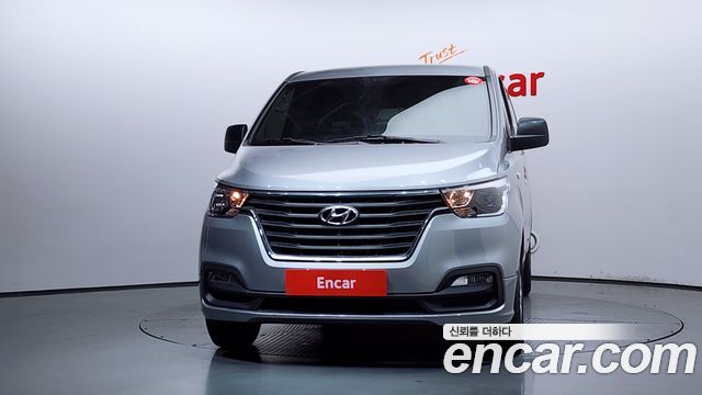 Hyundai Starex Новый Van 3-Seater Smart - фото 2