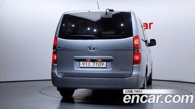 Hyundai Starex Новый Van 3-Seater Smart - фото 3