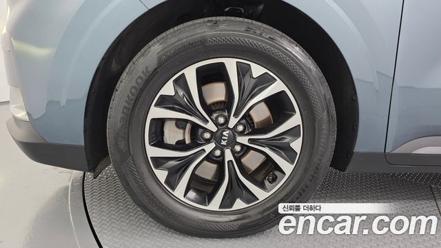 Kia Carnival 4-го поколения 9-Seater Prestige - фото 4