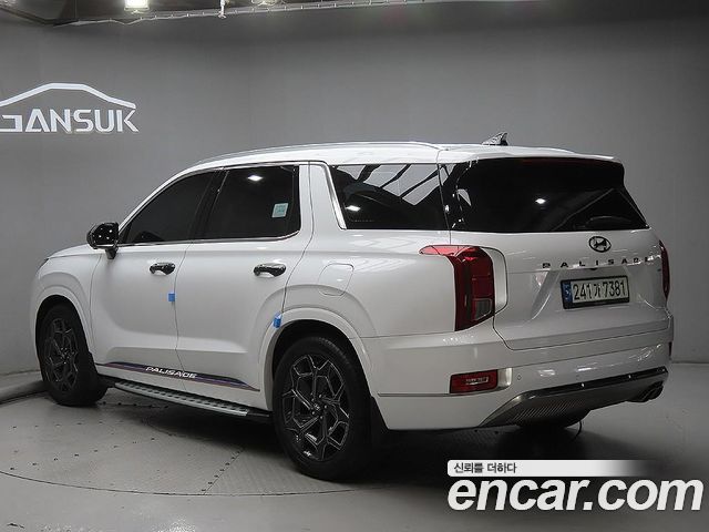 Hyundai Palisade Diesel 2.2 4WD Calligraphy - фото 2