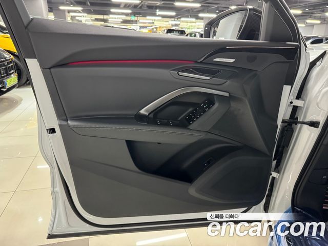 Audi Q5 45 TFSI Quattro S Line Black Edition Sport Back - фото 4