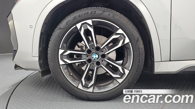 BMW X1 U11 sDrive 18d M Sport - фото 4