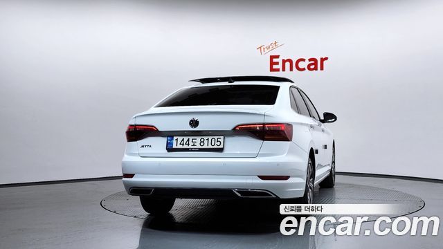 Volkswagen Jetta 7-го поколения 1.4 TSI Prestige - фото 3