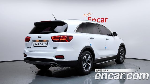 Kia Sorento Новый Diesel 2.2 4WD Prestige - фото 1