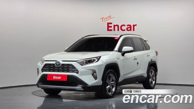 Toyota RAV4 5-го поколения 2.5 4WD Hybrid - фото 0