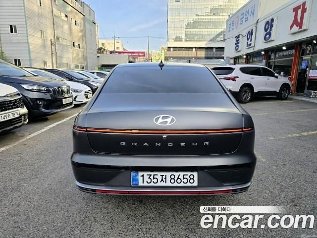 Hyundai Grandeur GN7, гибрид Exclusive - фото 2