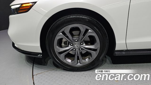 Honda Accord 11-го поколения 1.5 Turbo - фото 4