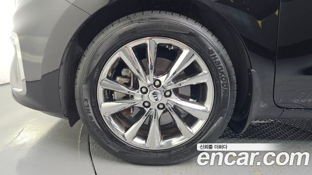 Kia Carnival Новый 9-Seater Noblesse Special - фото 4