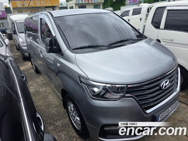 Hyundai Starex Новый Van 5-Seater Modern - фото 1
