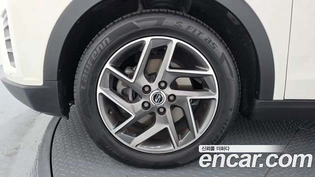 SsangYong Tivoli Gasoline 1.5 2WD V3 - фото 4