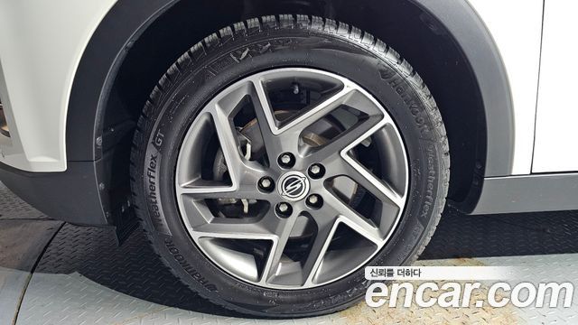 SsangYong Tivoli Gasoline 1.5 2WD V7 - фото 4