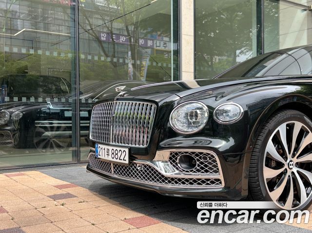 Bentley Flying Spur 3-го поколения 4.0 - фото 1