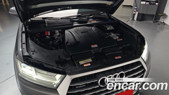Audi Q7 45 TFSI Quattro - фото 4
