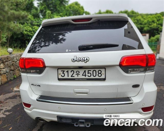 Jeep Cherokee 3.6 Overland WK2 - фото 2