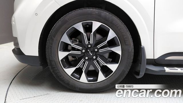 Kia Carnival 4-го поколения 9-Seater Noblesse - фото 4
