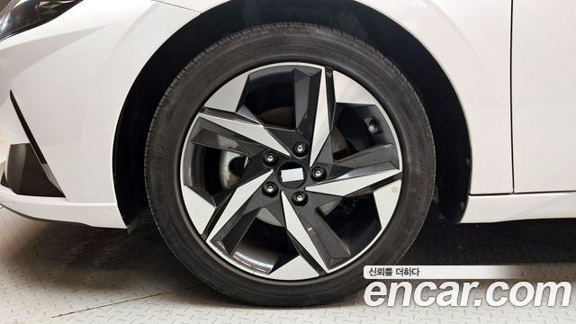 Hyundai Avante CN7 1.6 Inspiration - фото 4
